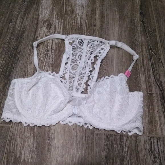 PINK Victoria's Secret Other - 🦚Pink Unlined White Lace Racerback Bralette